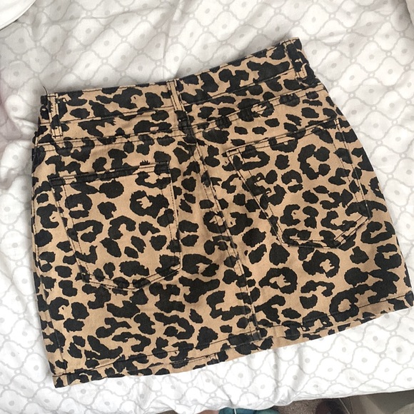 🐆 Revolve super down isla denim mini skirt - Picture 6 of 8